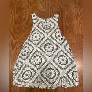Divided Black and White Printed Top